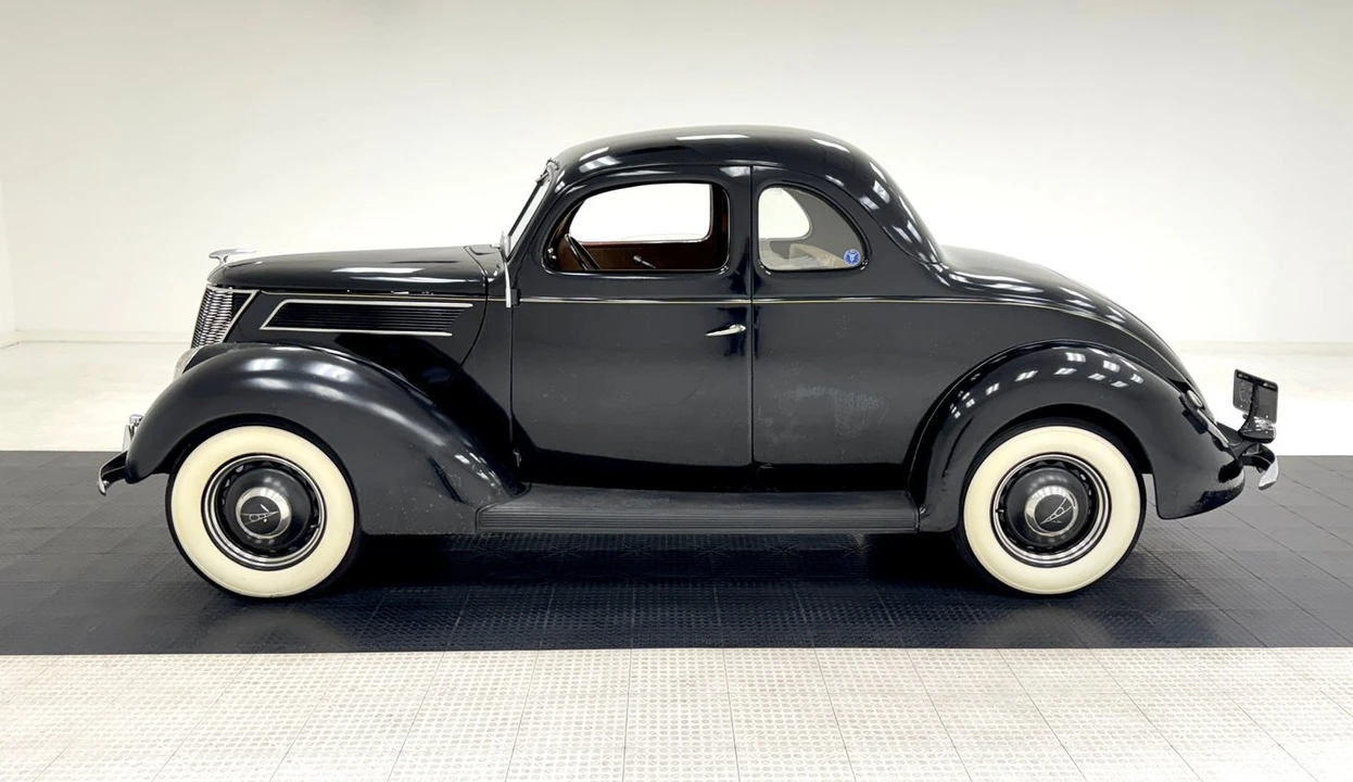 1937 Ford Standard & Deluxe & Super Deluxe - Image 2 of 12
