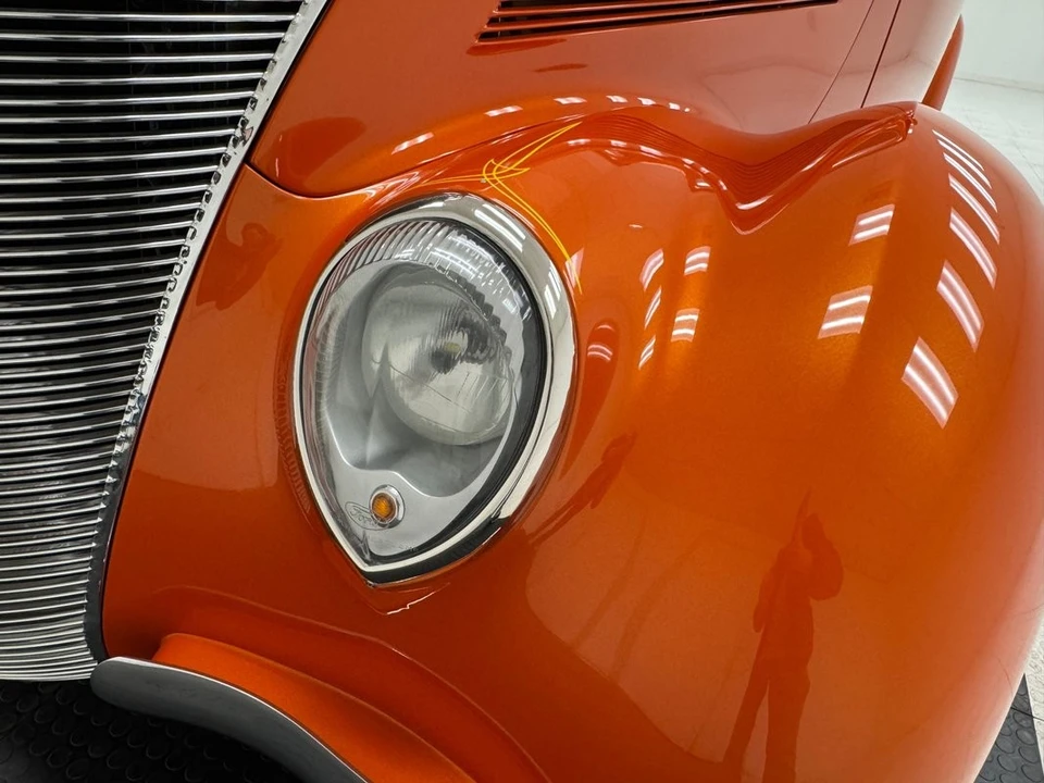 1937 Ford Standard & Deluxe & Super Deluxe - Image 10 of 31