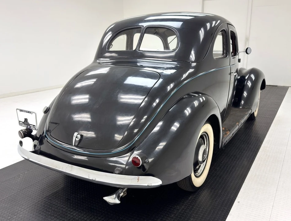 1937 Ford Standard & Deluxe & Super Deluxe - Image 5 of 31