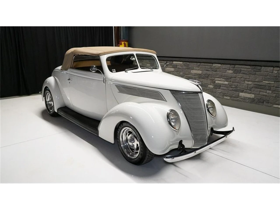 1937 Ford Standard & Deluxe & Super Deluxe - Image 2 of 31