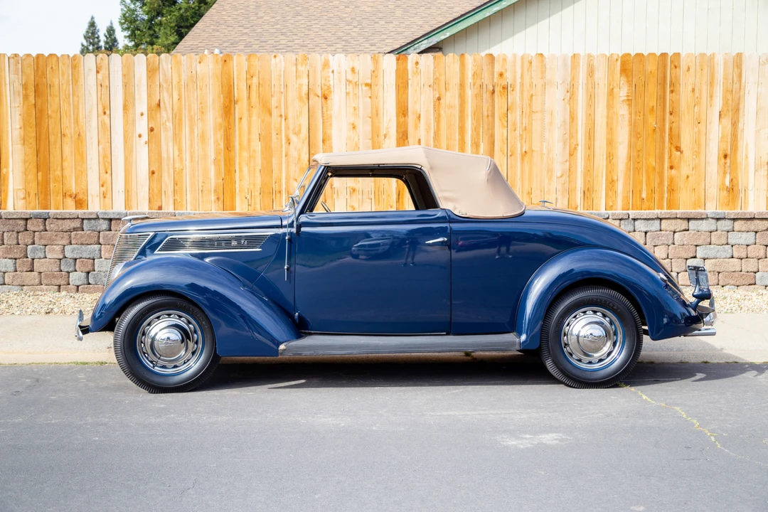 1937 Ford Standard & Deluxe & Super Deluxe - Image 9 of 31