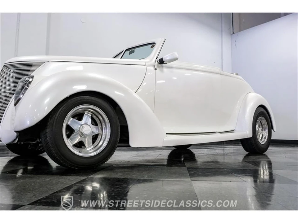 1937 Ford Standard & Deluxe & Super Deluxe - Image 22 of 31