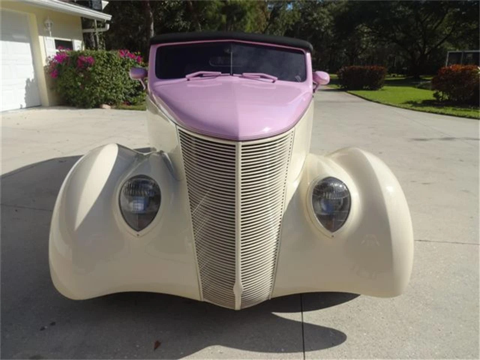 1937 Ford Standard & Deluxe & Super Deluxe - Image 4 of 31