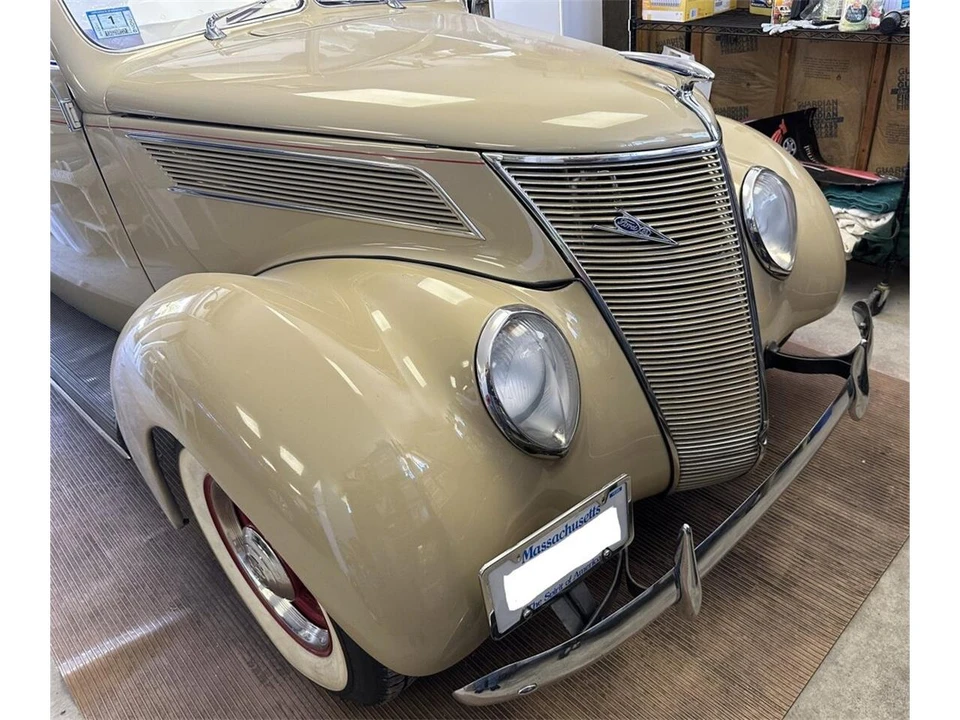 1937 Ford Standard & Deluxe & Super Deluxe - Image 9 of 31