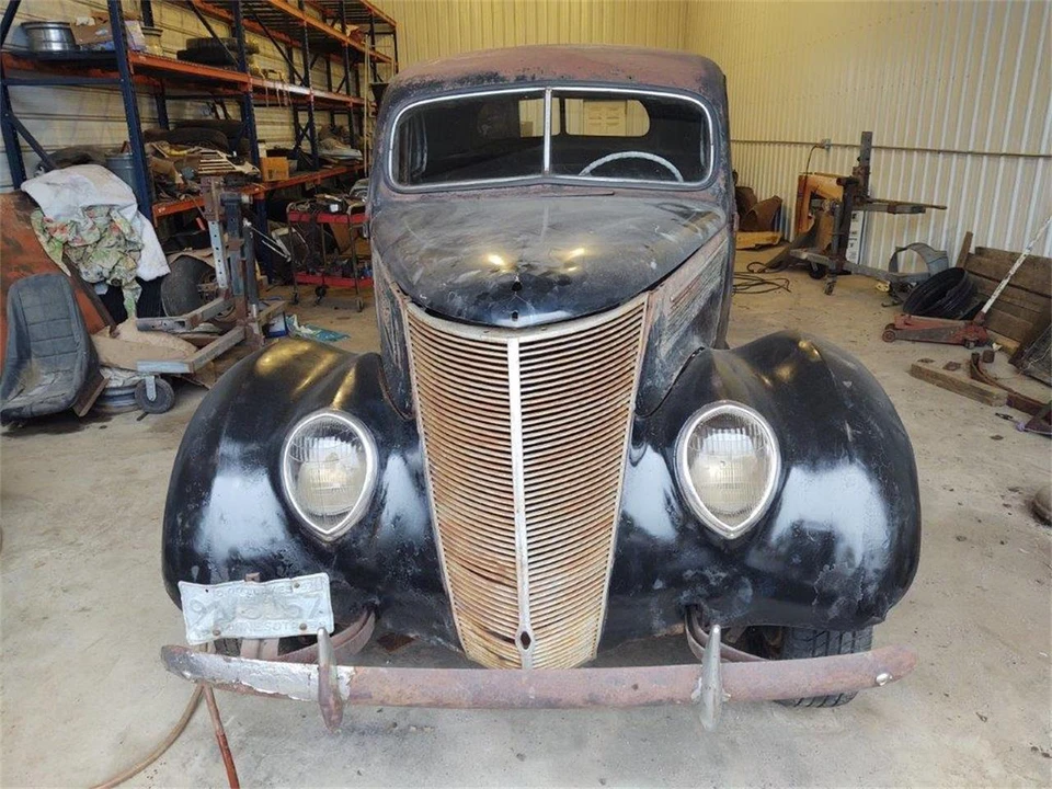1937 Ford Standard & Deluxe & Super Deluxe - Image 3 of 17