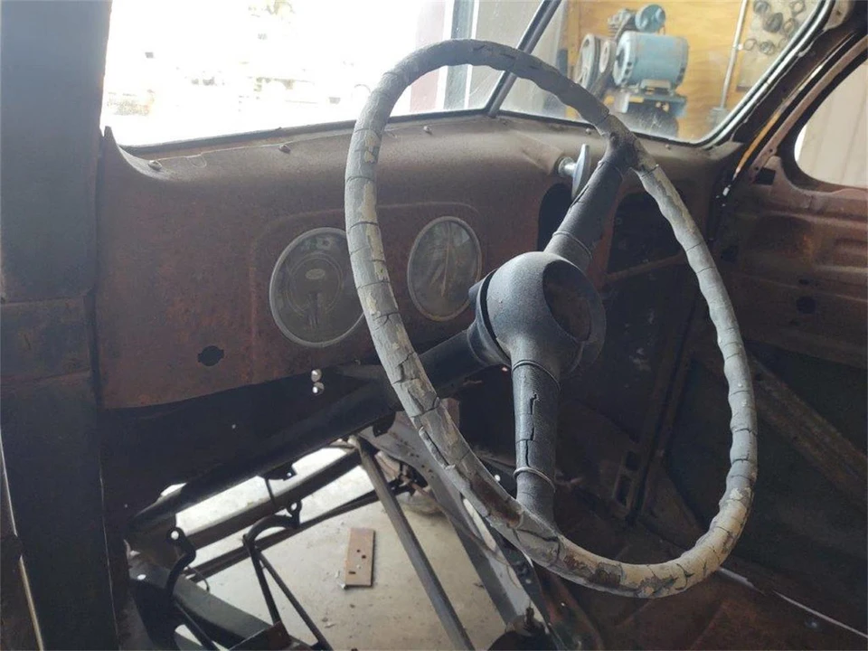 1937 Ford Standard & Deluxe & Super Deluxe - Image 11 of 17