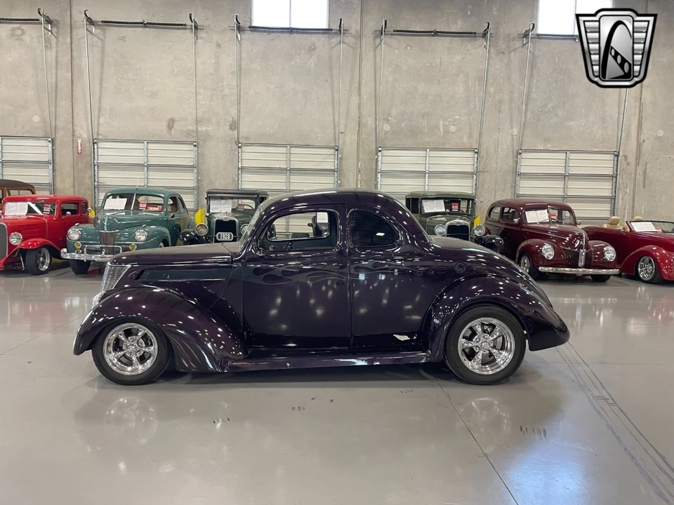 1937 Ford Standard & Deluxe & Super Deluxe - Image 4 of 12