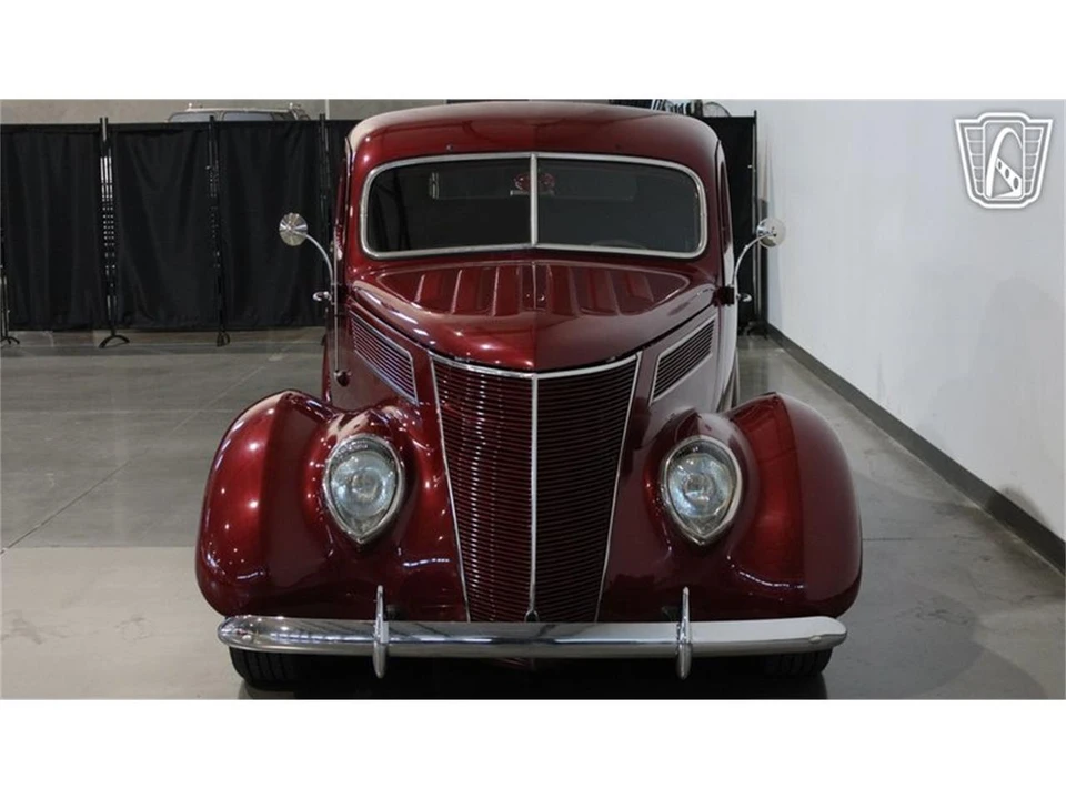 1937 Ford Standard & Deluxe & Super Deluxe - Image 13 of 31