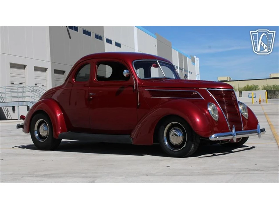 1937 Ford Standard & Deluxe & Super Deluxe - Image 4 of 31