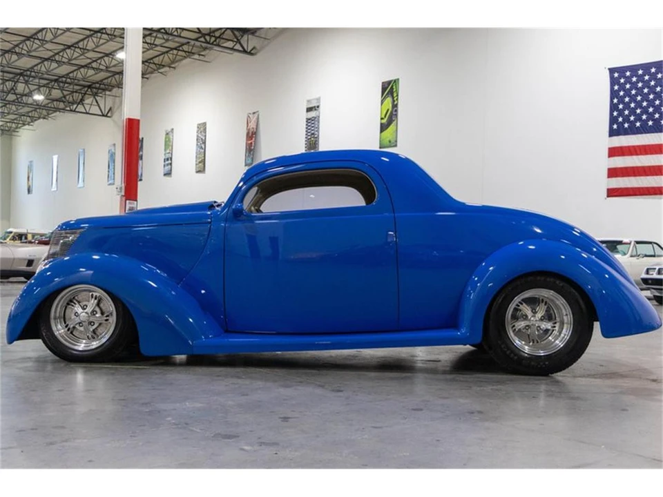 1937 Ford Standard & Deluxe & Super Deluxe - Image 4 of 31