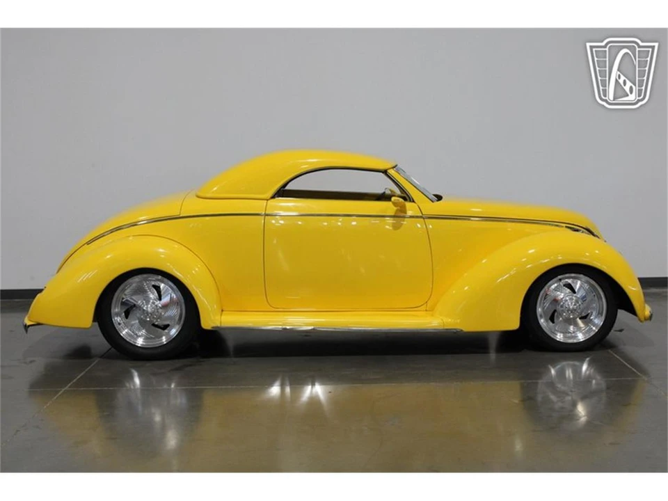 1937 Ford Standard & Deluxe & Super Deluxe - Image 16 of 31