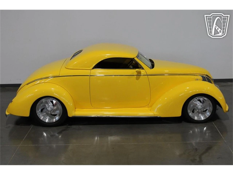 1937 Ford Standard & Deluxe & Super Deluxe - Image 8 of 31