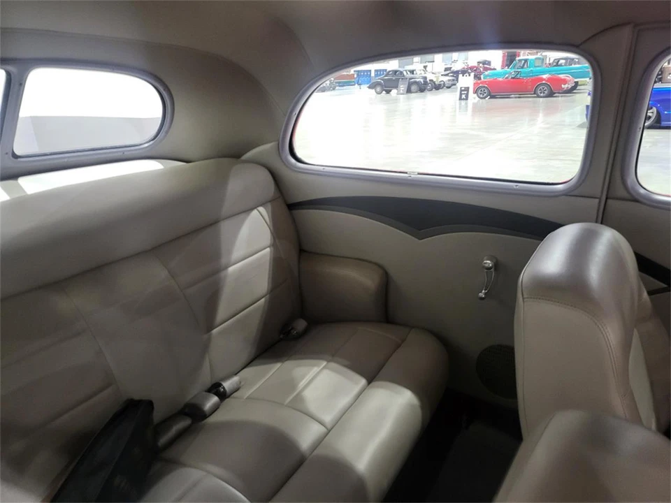 1937 Ford Standard & Deluxe & Super Deluxe - Image 11 of 22