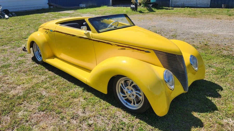 1937 Ford Standard & Deluxe & Super Deluxe - Image 10 of 21