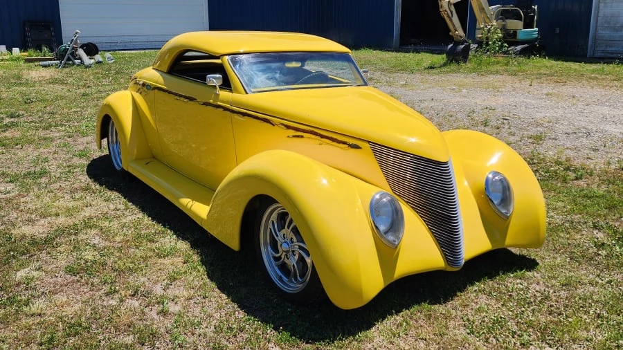 1937 Ford Standard & Deluxe & Super Deluxe - Image 4 of 21