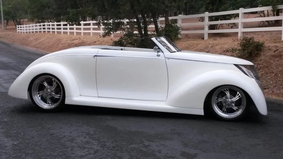 1937 Ford Hot Rod - Image 2 of 4
