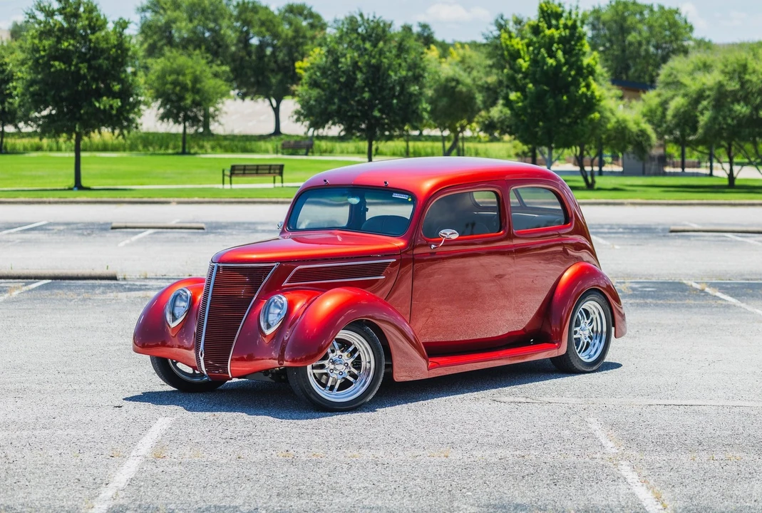 1937 Ford Standard & Deluxe & Super Deluxe - Image 2 of 21
