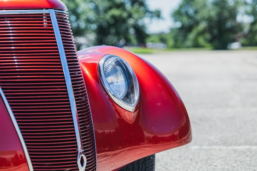 1937 Ford Standard & Deluxe & Super Deluxe - Image 5 of 12
