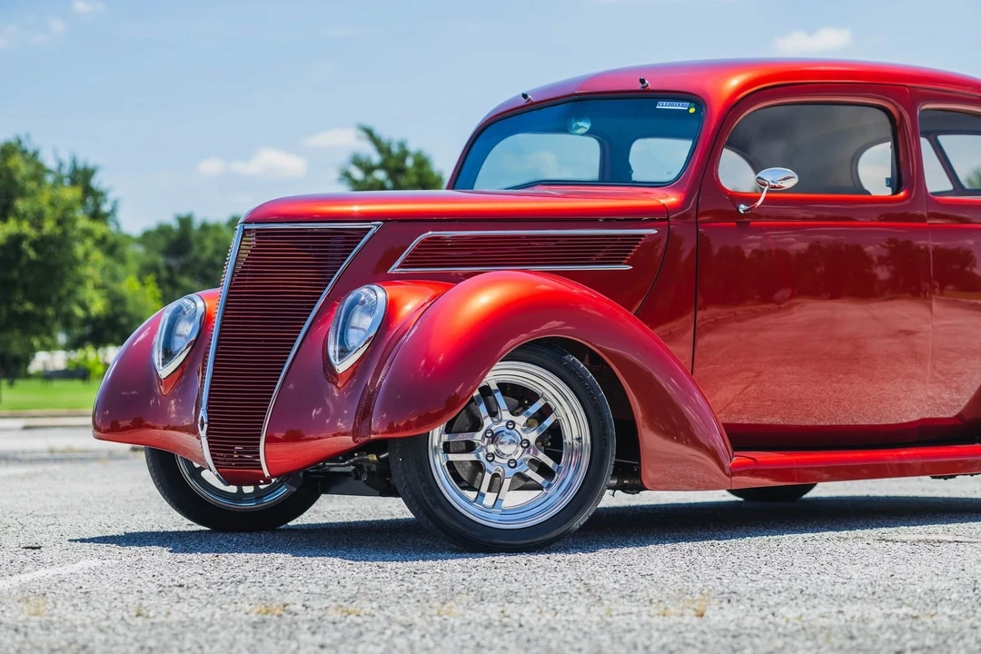 1937 Ford Standard & Deluxe & Super Deluxe - Image 3 of 12