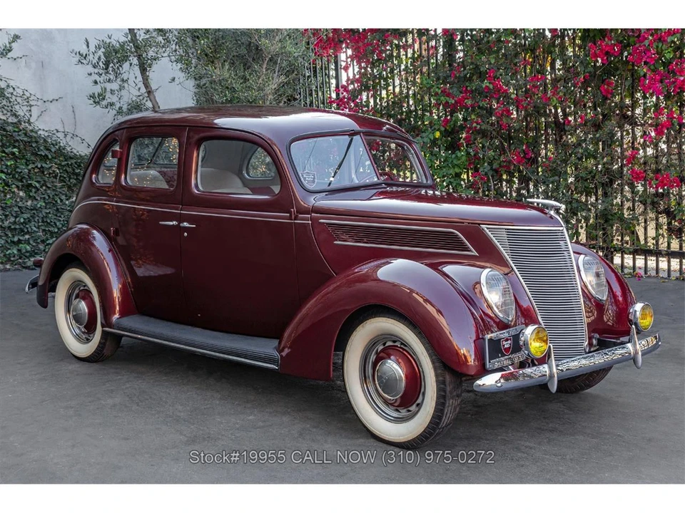 1937 Ford Standard & Deluxe & Super Deluxe - Image 2 of 31