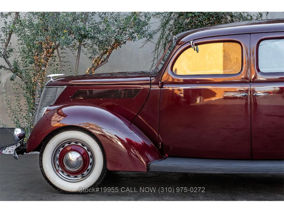 1937 Ford Standard & Deluxe & Super Deluxe - Image 11 of 31