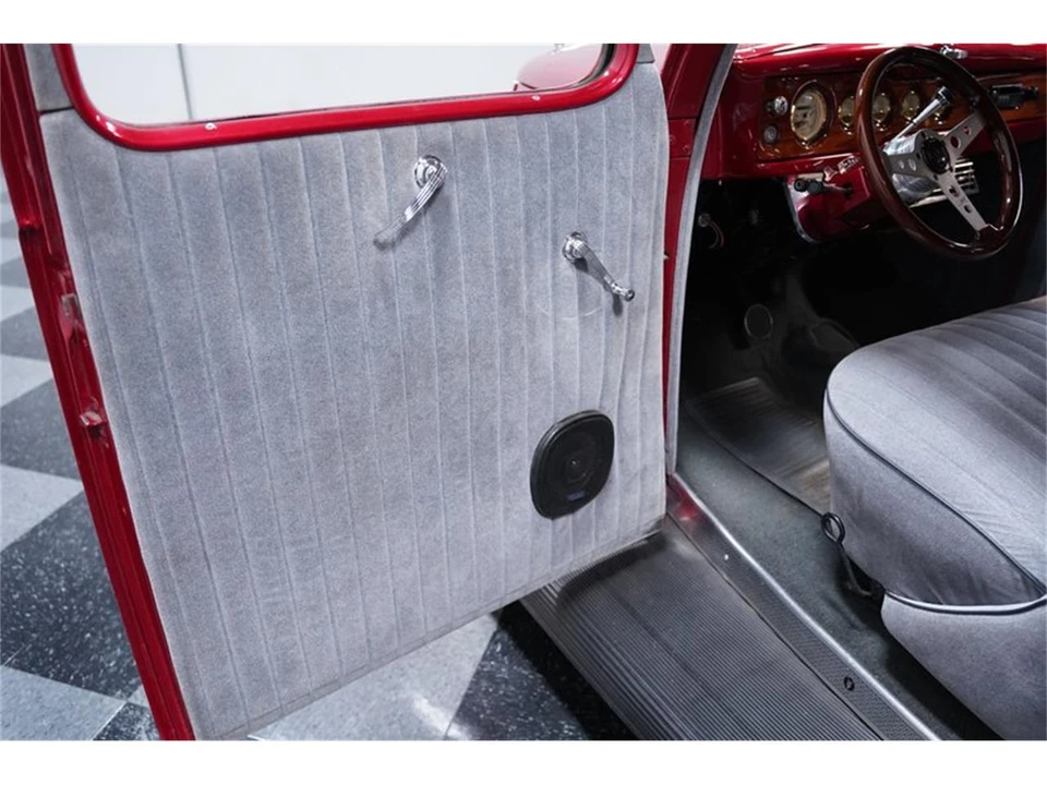1937 Ford Standard & Deluxe & Super Deluxe - Image 28 of 31