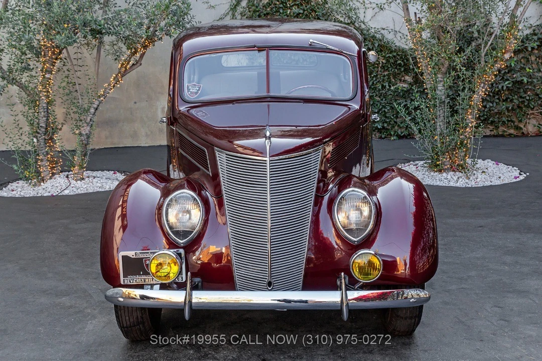1937 Ford Standard & Deluxe & Super Deluxe - Image 2 of 31