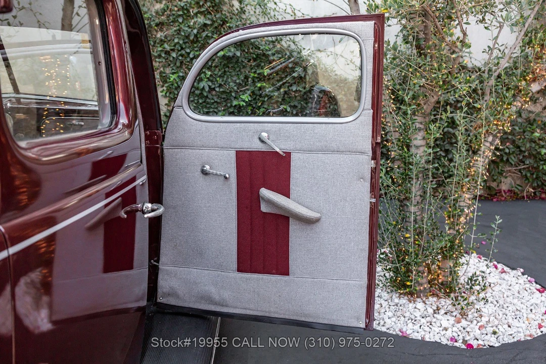 1937 Ford Standard & Deluxe & Super Deluxe - Image 26 of 31