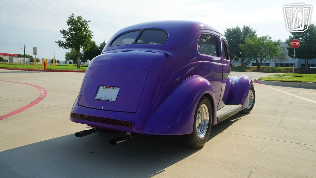 1937 Ford Standard & Deluxe & Super Deluxe - Image 17 of 21