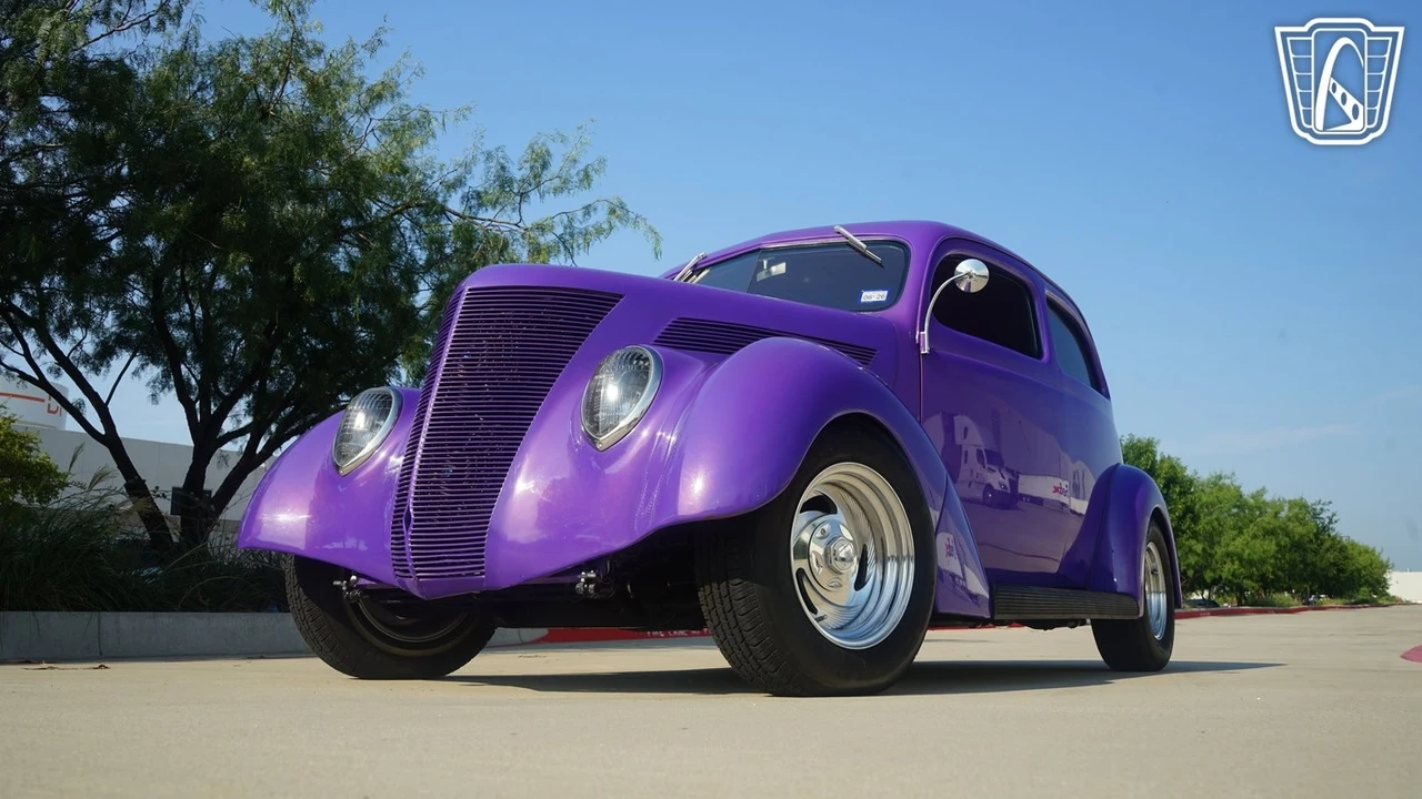 1937 Ford Standard & Deluxe & Super Deluxe - Image 5 of 21