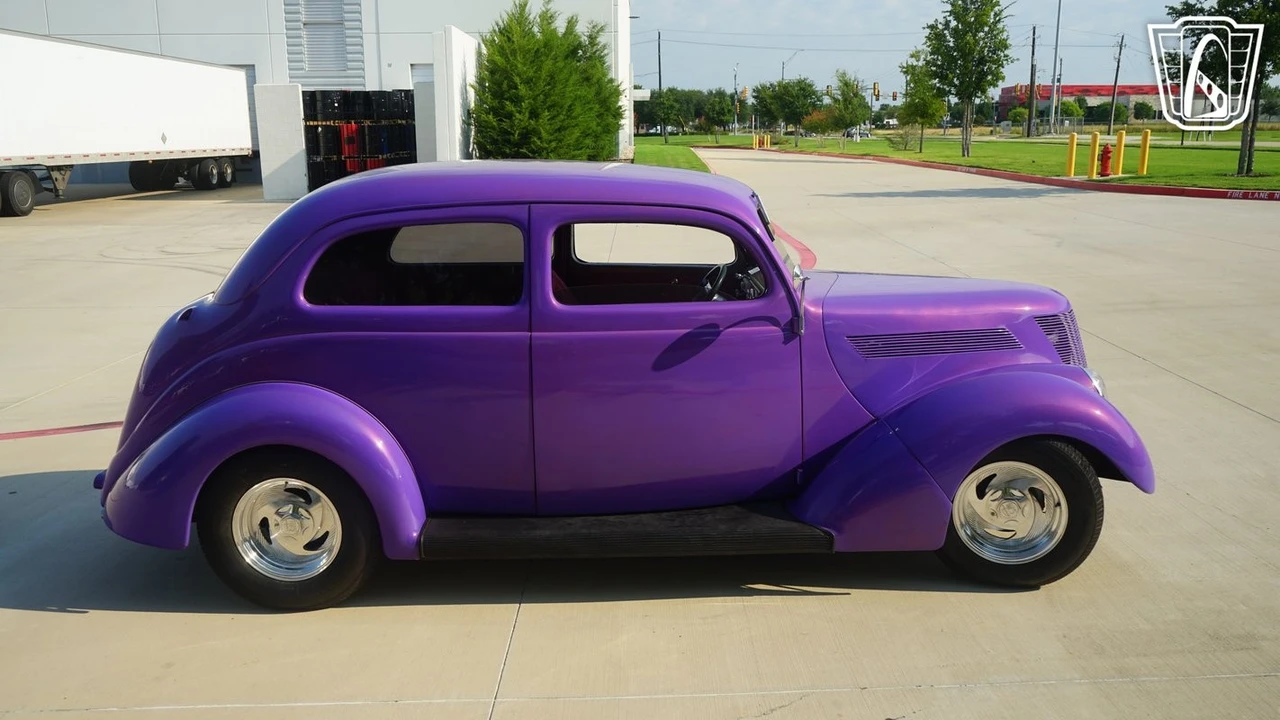 1937 Ford Standard & Deluxe & Super Deluxe - Image 19 of 21