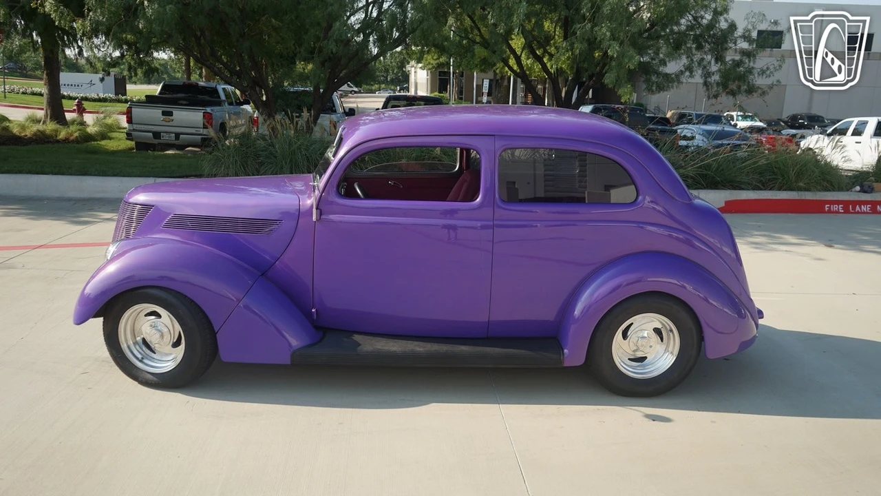 1937 Ford Standard & Deluxe & Super Deluxe - Image 6 of 21