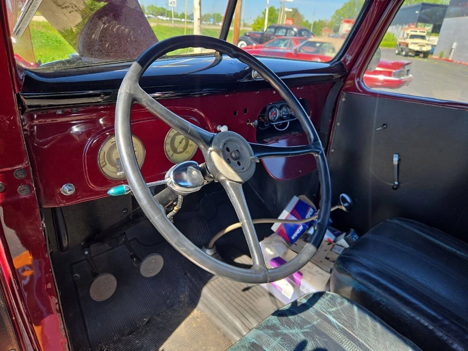 1937 Ford Standard & Deluxe & Super Deluxe - Image 16 of 18