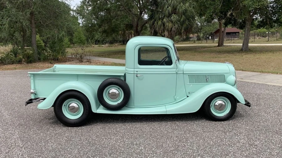 1937 Ford Pickup (1937-1939) - Image 2 of 17