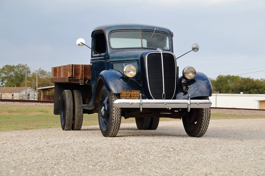 1937 Ford Pickup (1937-1939) - Image 11 of 21