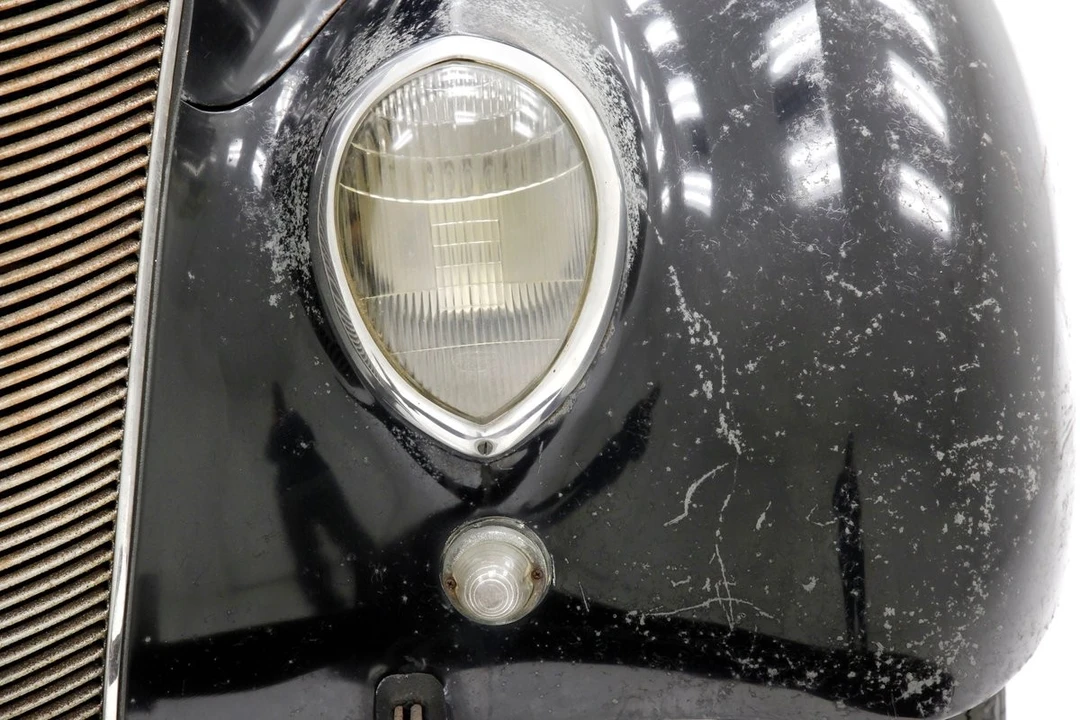 1937 Ford Standard & Deluxe & Super Deluxe - Image 13 of 31