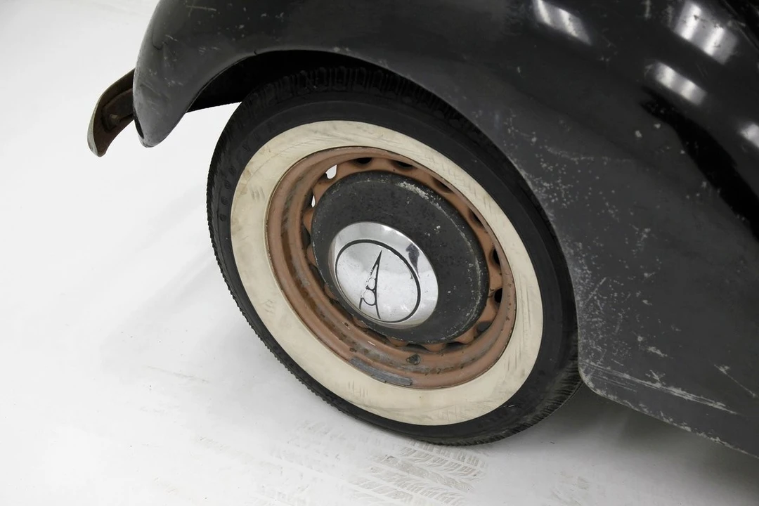 1937 Ford Standard & Deluxe & Super Deluxe - Image 20 of 31