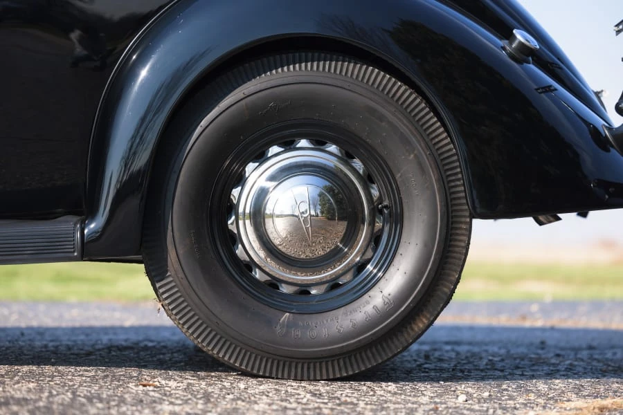 1937 Ford Hot Rod - Image 9 of 31