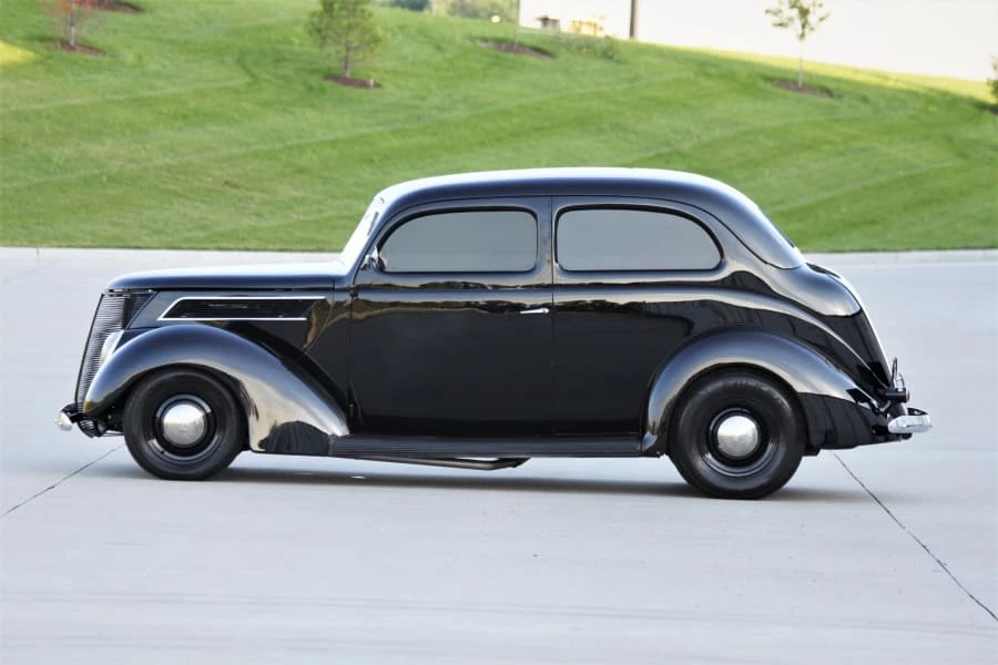 1937 Ford Hot Rod - Image 2 of 12