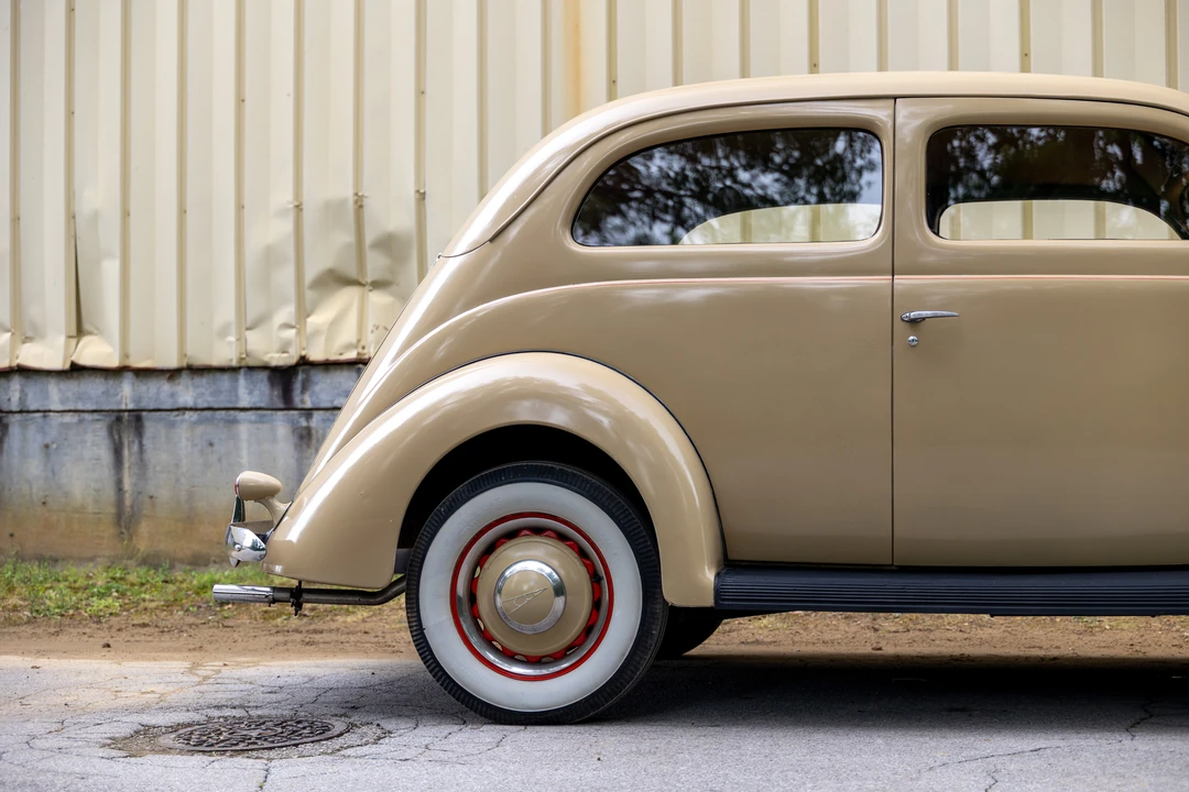 1937 Ford Standard & Deluxe & Super Deluxe - Image 13 of 31