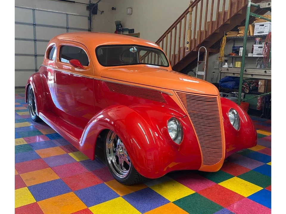 1937 Ford Standard & Deluxe & Super Deluxe - Image 2 of 16