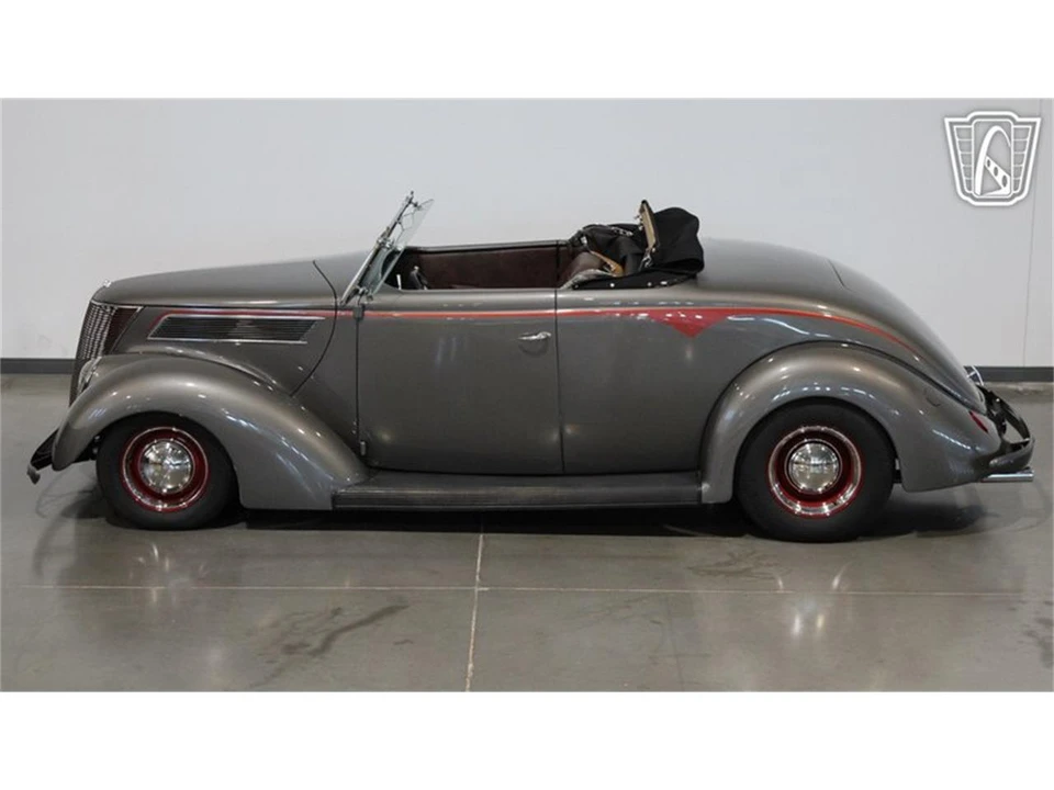 1937 Ford Standard & Deluxe & Super Deluxe - Image 11 of 31
