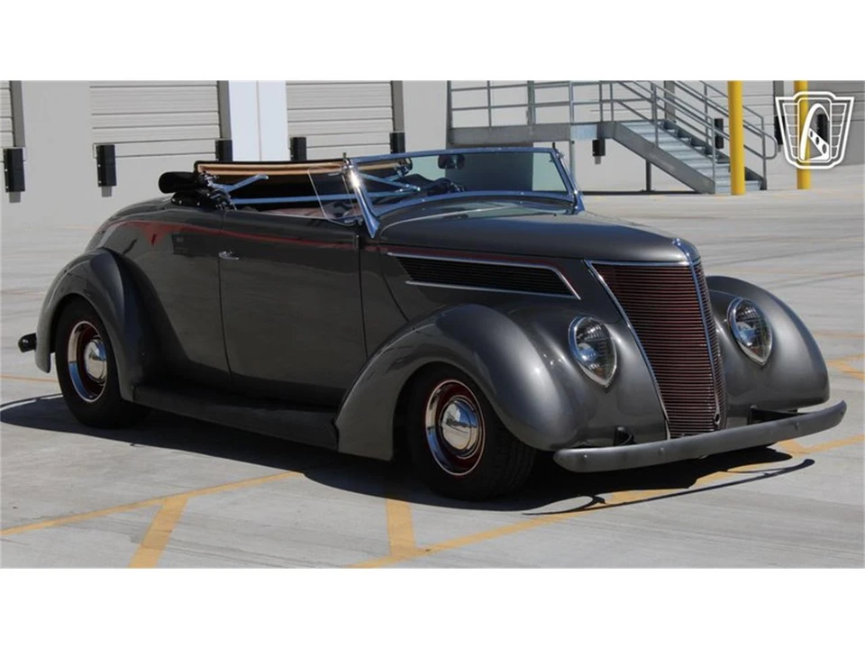 1937 Ford Standard & Deluxe & Super Deluxe - Image 3 of 31