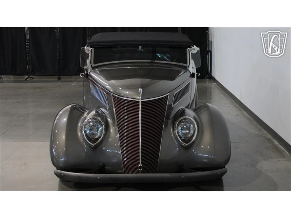 1937 Ford Standard & Deluxe & Super Deluxe - Image 14 of 31