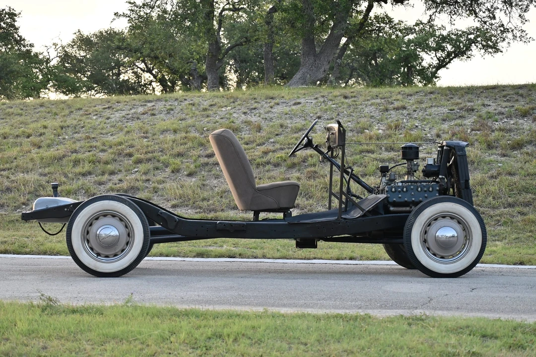 1937 Parts & Memorabilia Rolling Chassis - Image 20 of 31