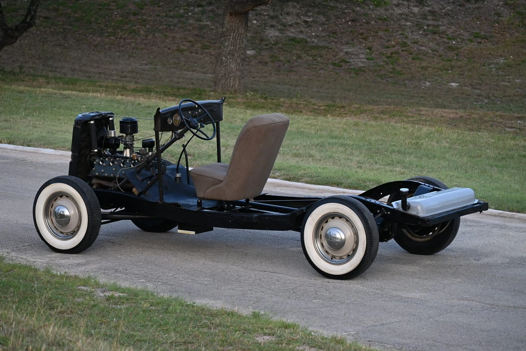 1937 Parts & Memorabilia Rolling Chassis - Image 14 of 31