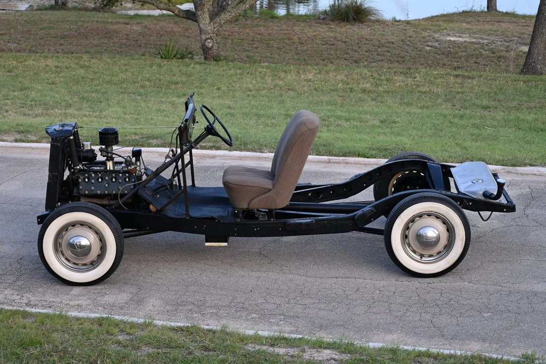 1937 Parts & Memorabilia Rolling Chassis - Image 12 of 31