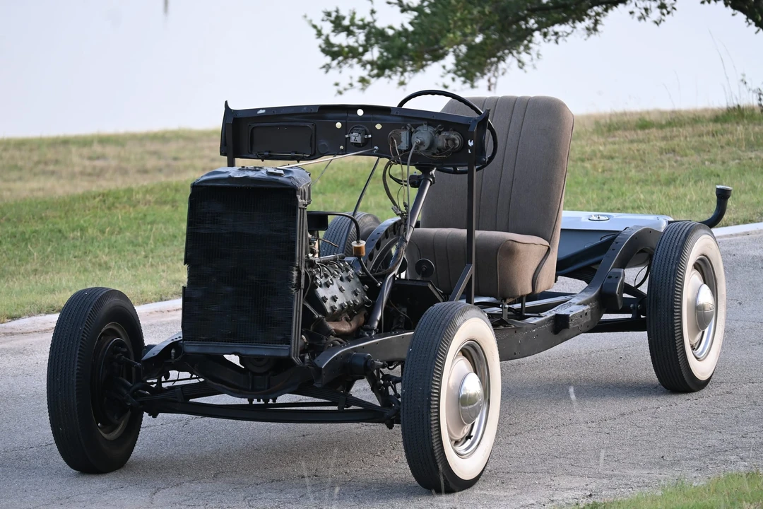 1937 Parts & Memorabilia Rolling Chassis - Image 3 of 31