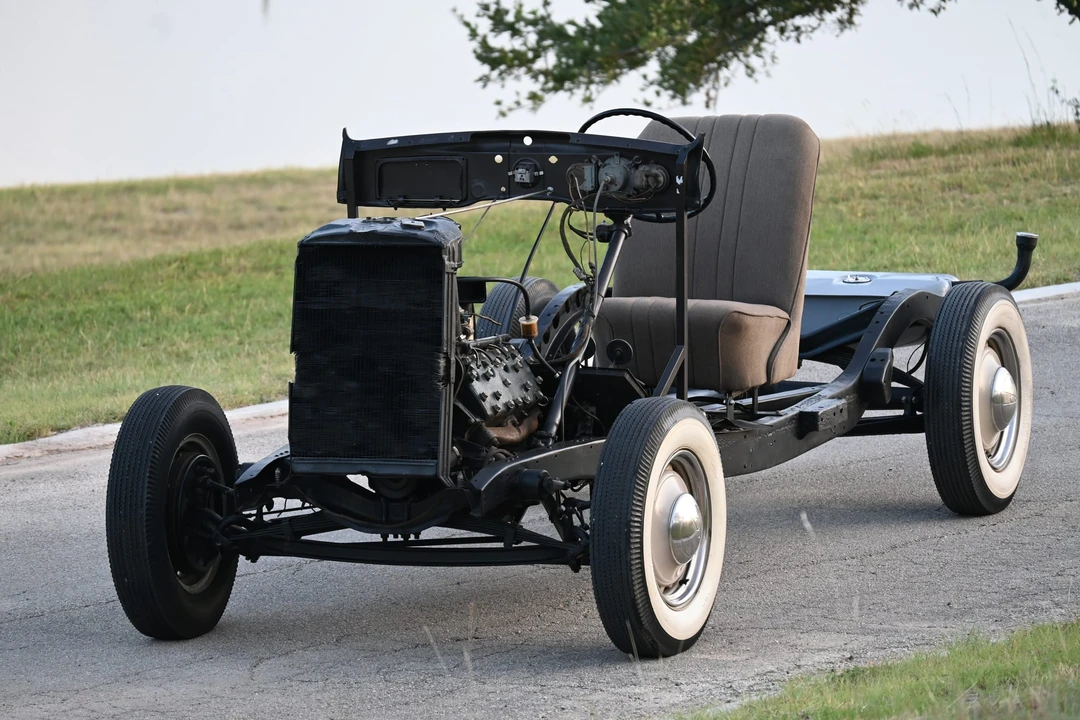 1937 Parts & Memorabilia Rolling Chassis - Image 4 of 31