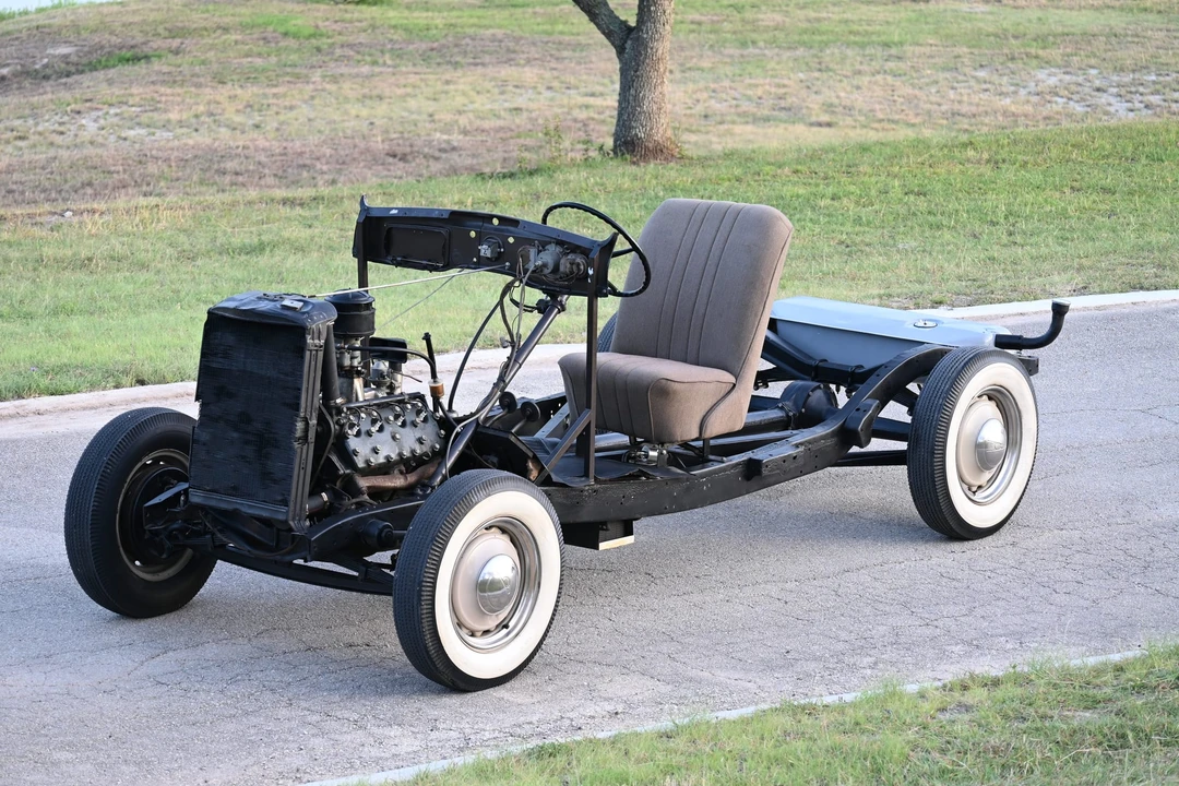1937 Parts & Memorabilia Rolling Chassis - Image 10 of 31